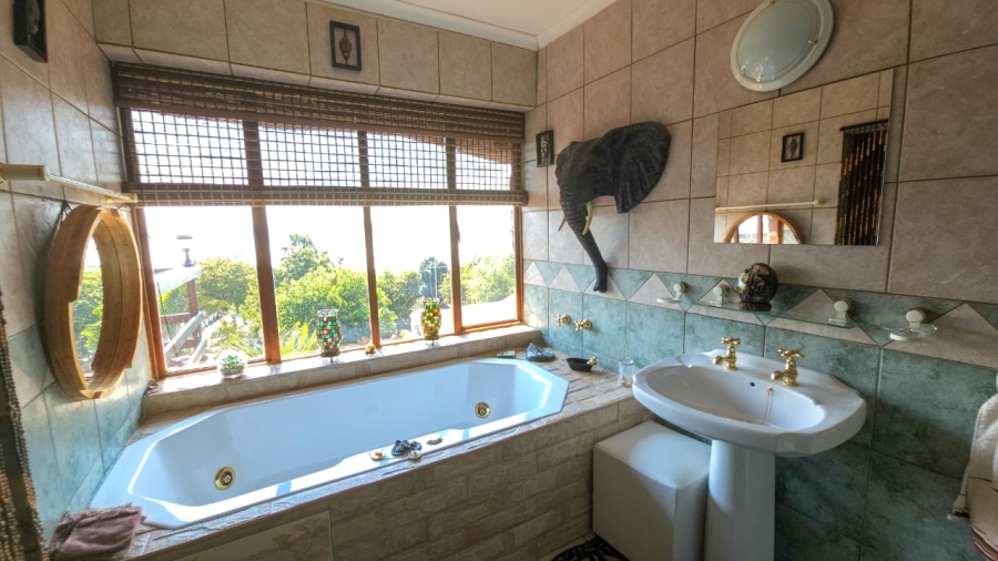 3 Bedroom Property for Sale in Kosmos North West